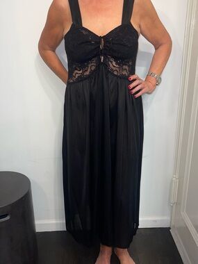Vintage Black Lace Bodice Maxi Dress